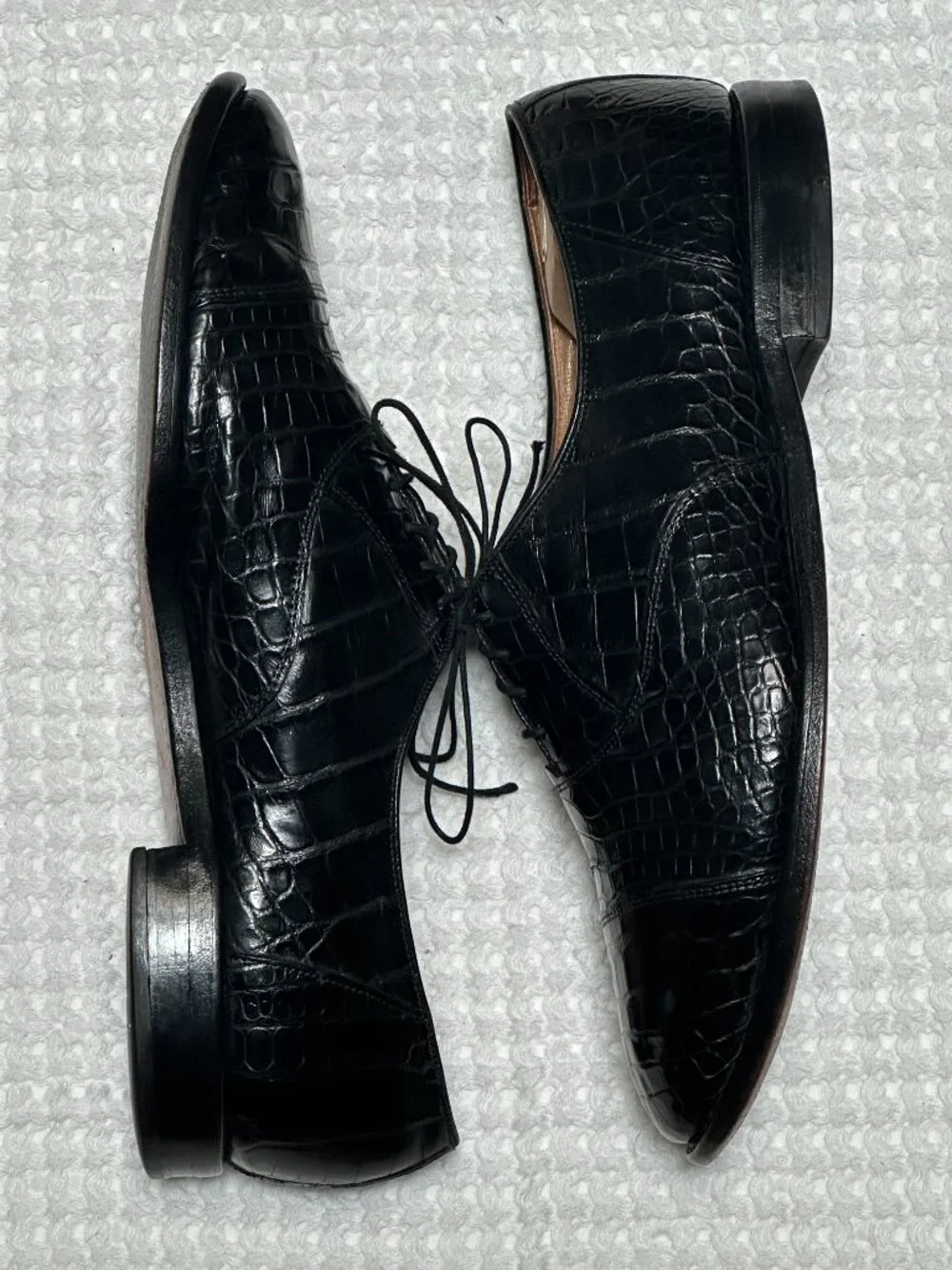Allen Edmonds Special Addition Authentic Alligator Dress Shoes